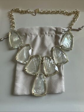 Kendra Scott Gold Harlow Necklace with Ivory Mother of Pearl